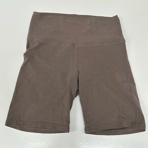 Aritzia TNA biker shorts waist 12inches